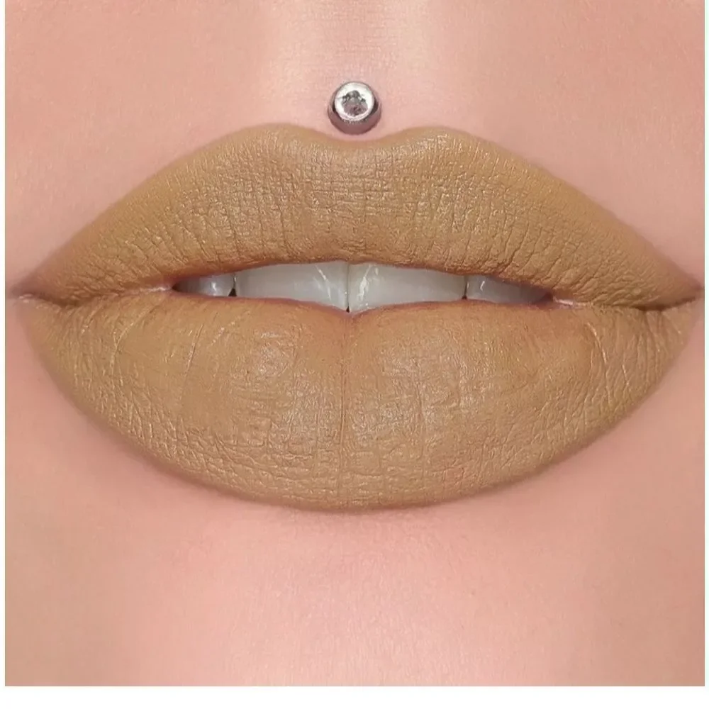 3/$18 Jeffree Star Velvet Trap Lipstick  Unphazed